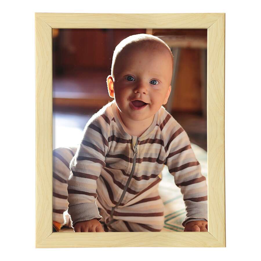 Synthetic Photo Frame 8