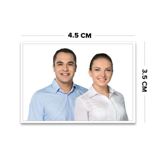 Couple passport photo